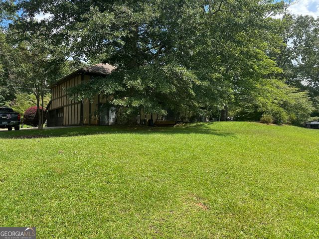 2145 Hampton Trail SE, Conyers, GA 30013