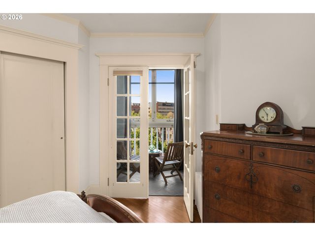 2083 Nw JOHNSON St 66, Portland, OR 97209