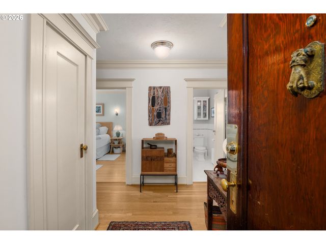 2083 Nw JOHNSON St 66, Portland, OR 97209