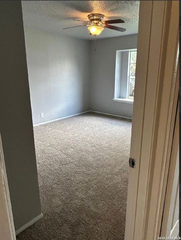 8017 Chipping, San Antonio, TX 78239