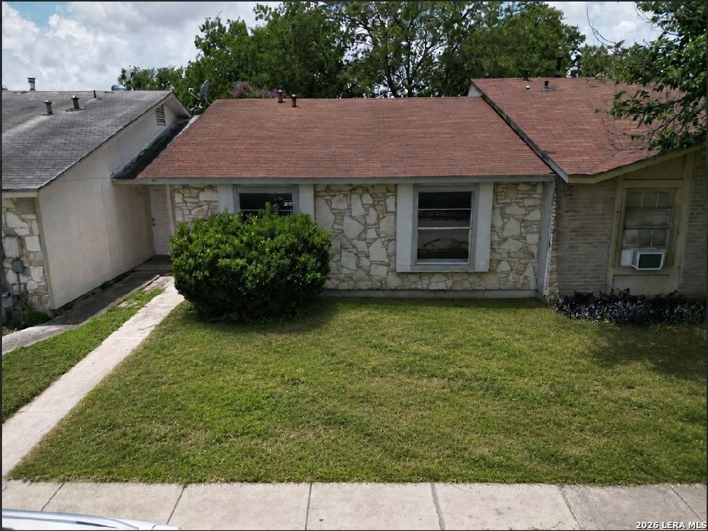 8017 Chipping, San Antonio, TX 78239