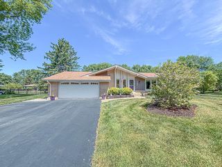 21660 Mayrose BOULEVARD, Brookfield, WI 53045
