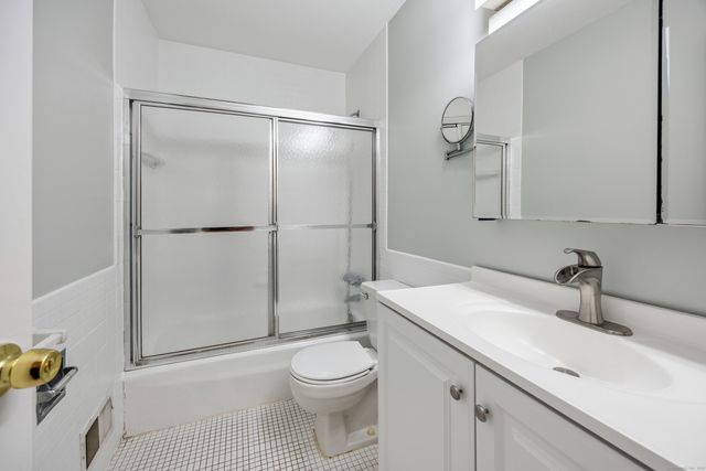 109 Florence Road A, Branford, CT 06405