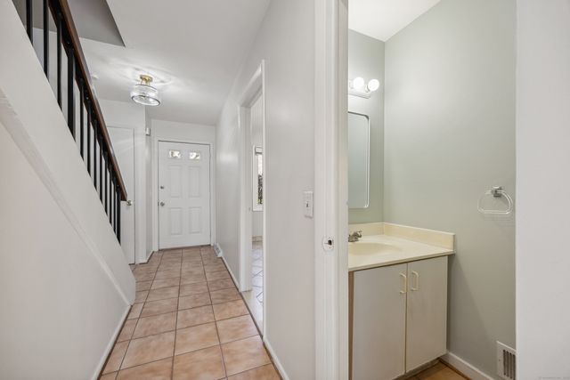 109 Florence Road A, Branford, CT 06405