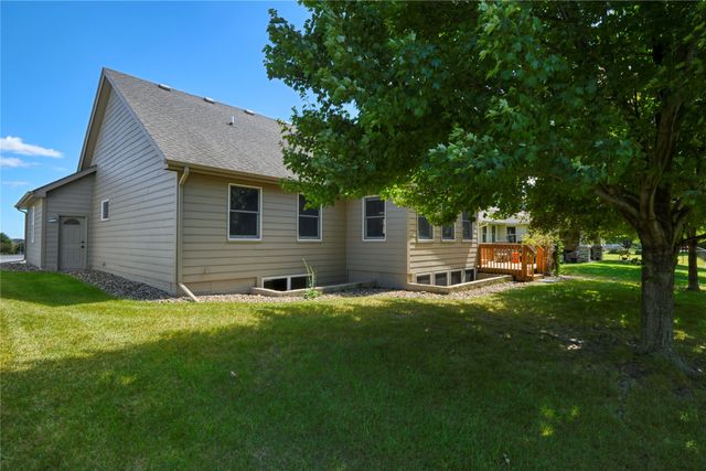4016 127th Street, Urbandale, IA 50323