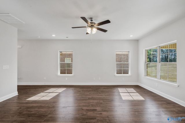 15287 Lapwing Cove, Athens, AL 35611