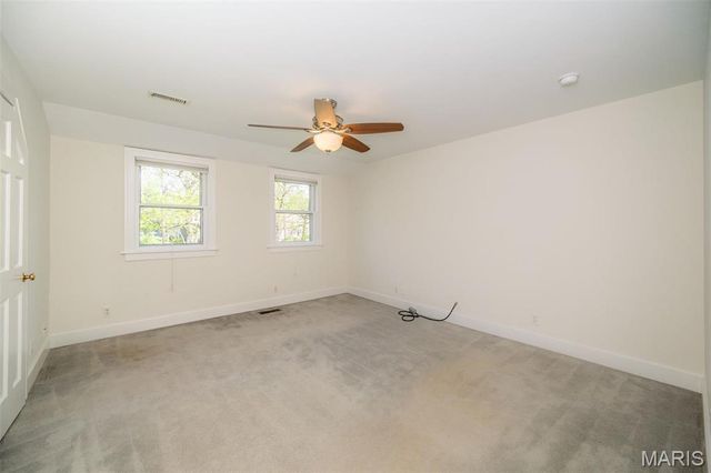 1211 S Geyer Road, St Louis, MO 63122