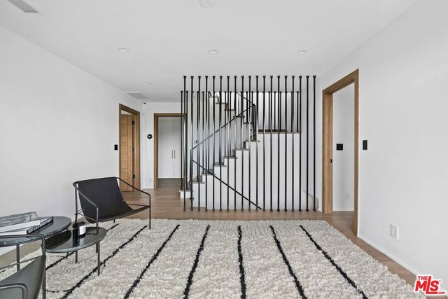 11010 Chalon Road, Los Angeles, CA 90077