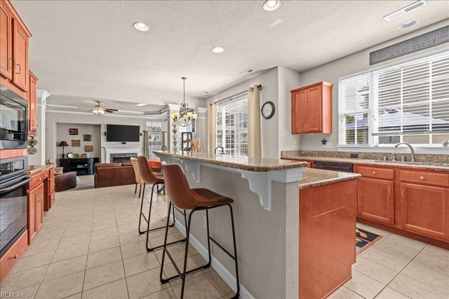 3909 Tartan TRL, Virginia Beach, VA 23456