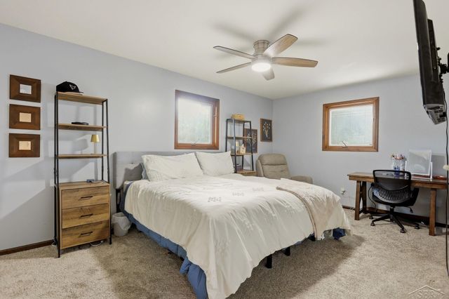 5154 Loganberry Drive, Saginaw Twp, MI 48603
