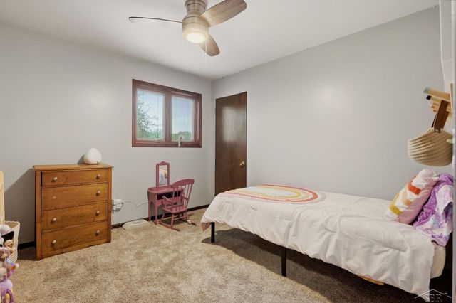 5154 Loganberry Drive, Saginaw Twp, MI 48603