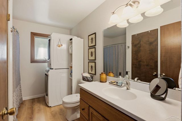 5154 Loganberry Drive, Saginaw Twp, MI 48603