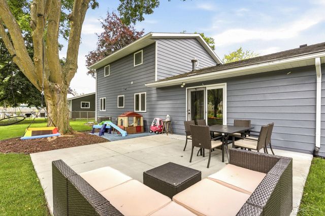 5154 Loganberry Drive, Saginaw Twp, MI 48603