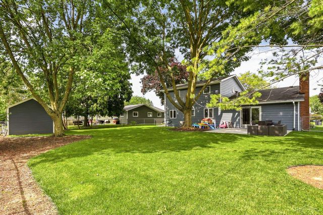 5154 Loganberry Drive, Saginaw Twp, MI 48603