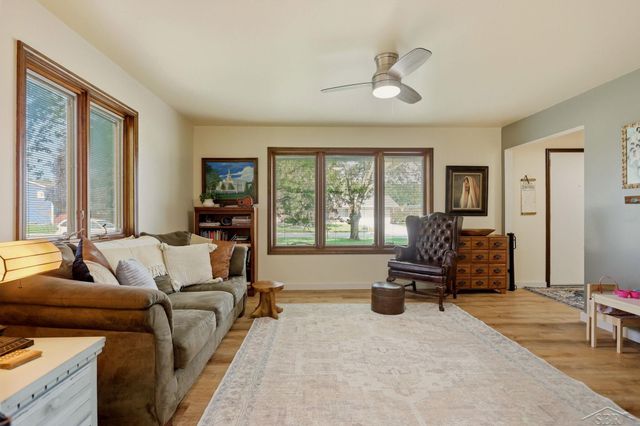 5154 Loganberry Drive, Saginaw Twp, MI 48603