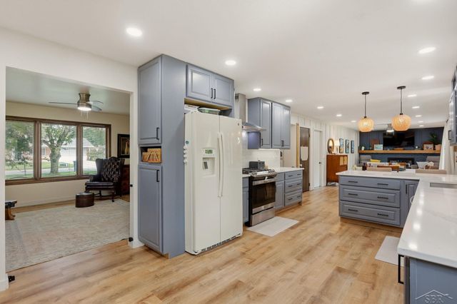 5154 Loganberry Drive, Saginaw Twp, MI 48603