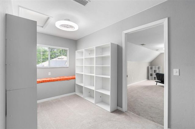11931 NW 8TH ROAD, Gainesville, FL 32606
