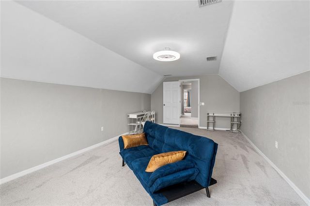 11931 NW 8TH ROAD, Gainesville, FL 32606