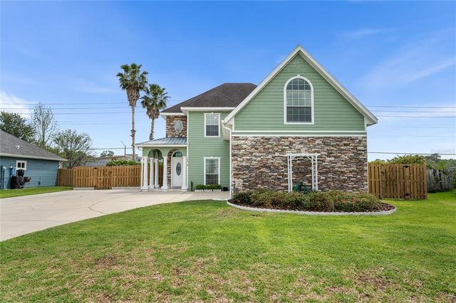 11931 NW 8TH ROAD, Gainesville, FL 32606