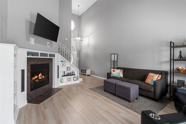 11931 NW 8TH ROAD, Gainesville, FL 32606