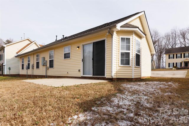 7111 RUMPLE Road, Charlotte, NC 28262