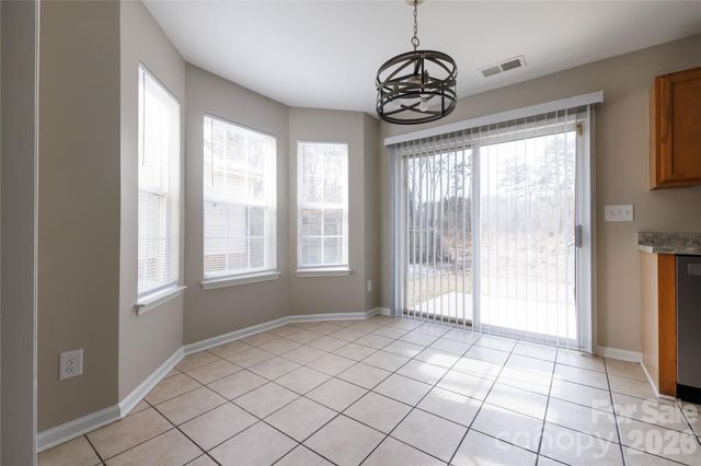 7111 RUMPLE Road, Charlotte, NC 28262