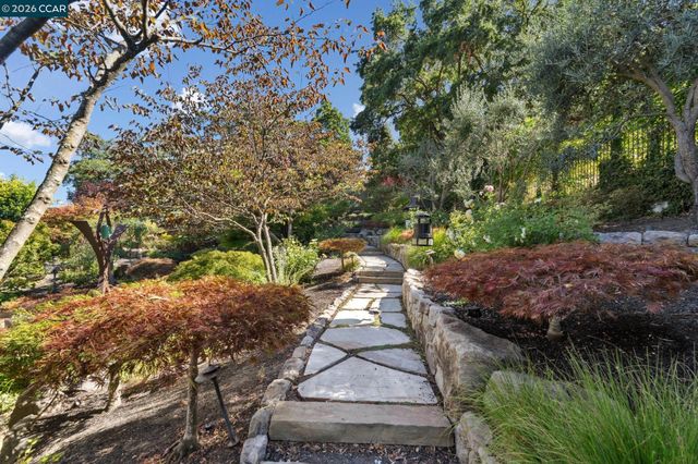 965 Elwyn Place, Danville, CA 94526
