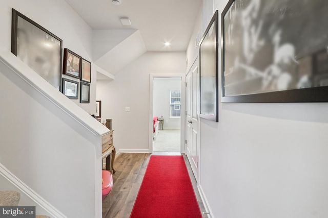 1733 AUTUMN MAPLE LEAF DR, Dumfries, VA 22026