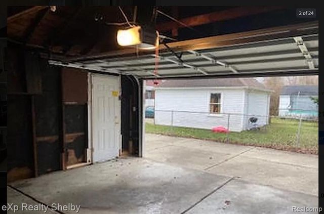 3865 Grayton Street, Detroit, MI 48224
