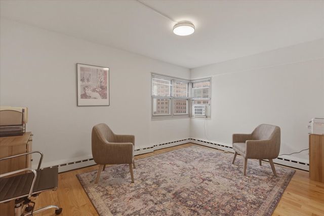 5630 N Sheridan Road S1101, Chicago, IL 60660