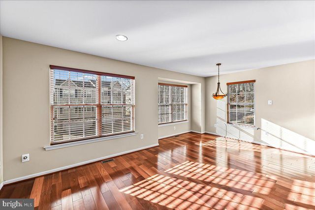 3 WHALENS CT, Drexel Hill, PA 19026