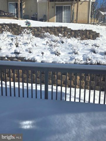 3 WHALENS CT, Drexel Hill, PA 19026