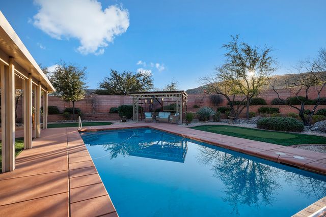 1757 N SUMMERHILL CIR, Washington, UT 84780