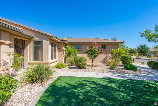 1757 N SUMMERHILL CIR, Washington, UT 84780