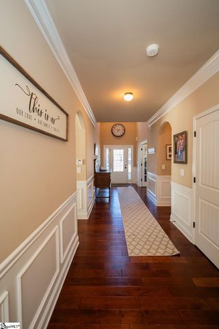 400 Bridge Crossing Drive, Simpsonville, SC 29681