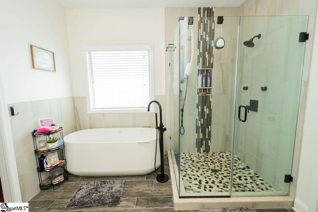 400 Bridge Crossing Drive, Simpsonville, SC 29681