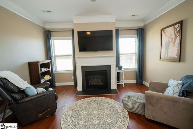 400 Bridge Crossing Drive, Simpsonville, SC 29681