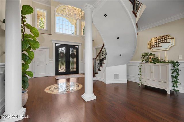 78 Crawfords Corner Road, Holmdel, NJ 07733
