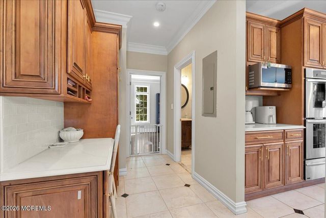 78 Crawfords Corner Road, Holmdel, NJ 07733
