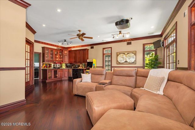 78 Crawfords Corner Road, Holmdel, NJ 07733