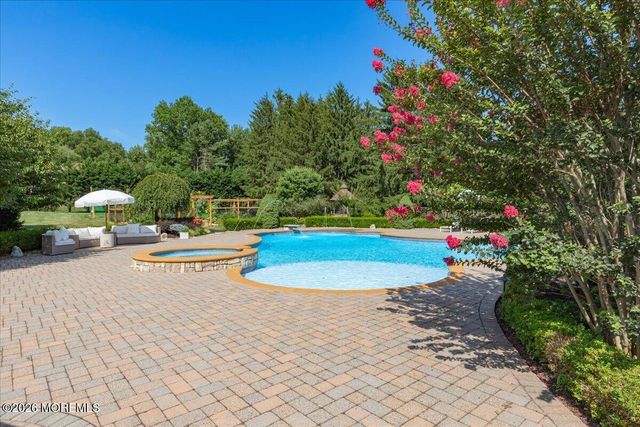 78 Crawfords Corner Road, Holmdel, NJ 07733