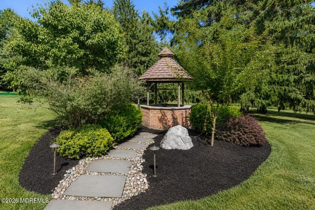 78 Crawfords Corner Road, Holmdel, NJ 07733