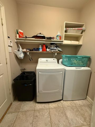 923 Granview Drive, Lewisville, TX 75067