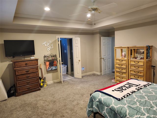 923 Granview Drive, Lewisville, TX 75067