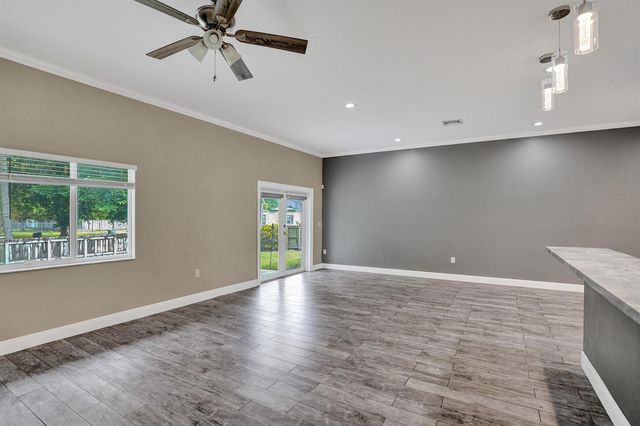 434 NW 21st Avenue, Pompano Beach, FL 33069