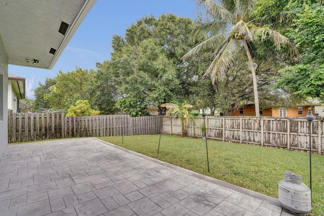 434 NW 21st Avenue, Pompano Beach, FL 33069