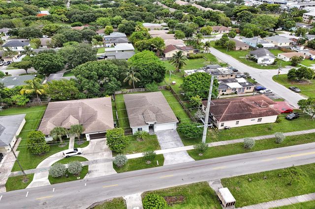434 NW 21st Avenue, Pompano Beach, FL 33069
