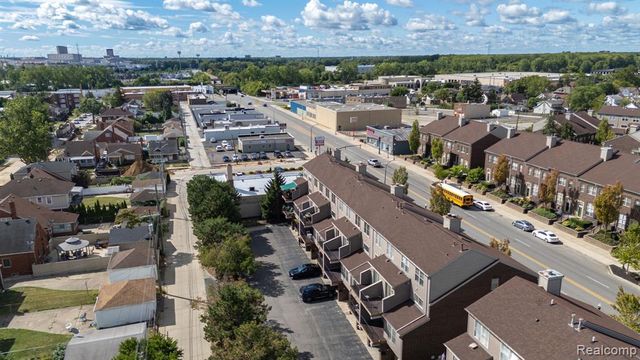 4236 Schaefer Road, Dearborn, MI 48126