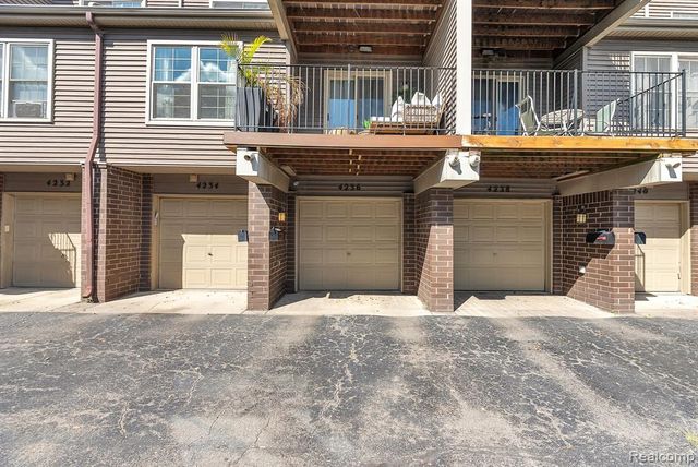 4236 Schaefer Road, Dearborn, MI 48126