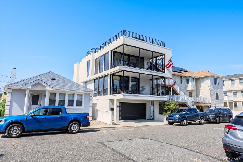 35 Wyoming Avenue, Long Beach, NY 11561 — photo 2